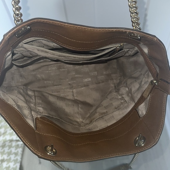 Michael Kors brown with gold hardware large purse and wristlet! - Picture 4 of 13